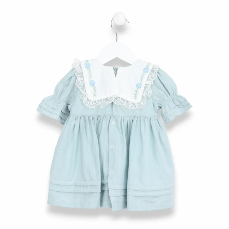 Rochie din bumbac cu flori brodate si dantela