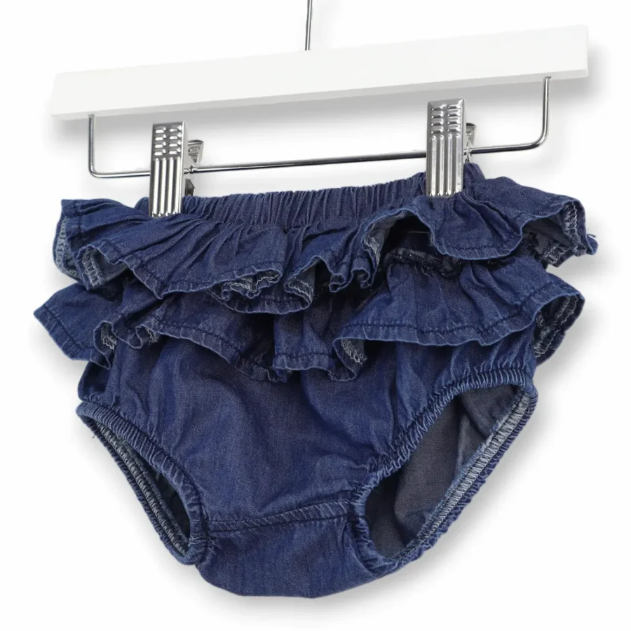 Set din doua piese body si pantalon de blugi Set din doua piese body si pantalon de blugi