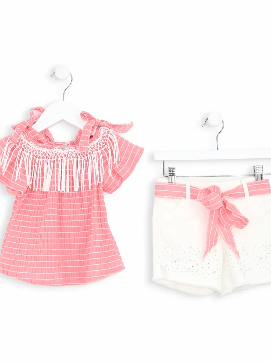 compleu-fete-bluza-roz-blug-alb