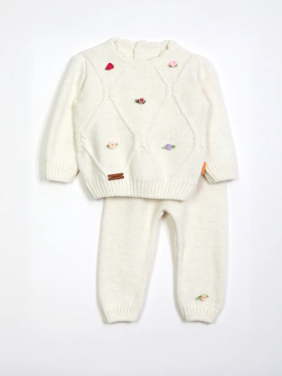 compleu-fetite-tricot-crem